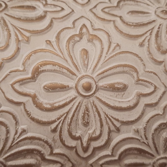 Meet your Posher, Tonya - Picture 1 of 1